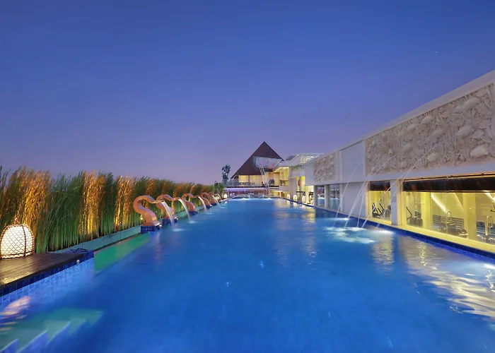 Mega BoutiqueSpa Hotel